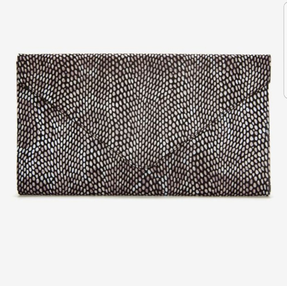 Pantera Amelia Jumbo Clutch